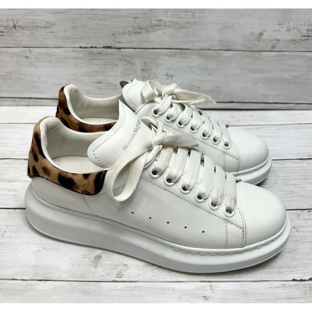 Alexander McQueen‎ Women Size 39.5 Oversized White Leather Sneakers Leopard Back